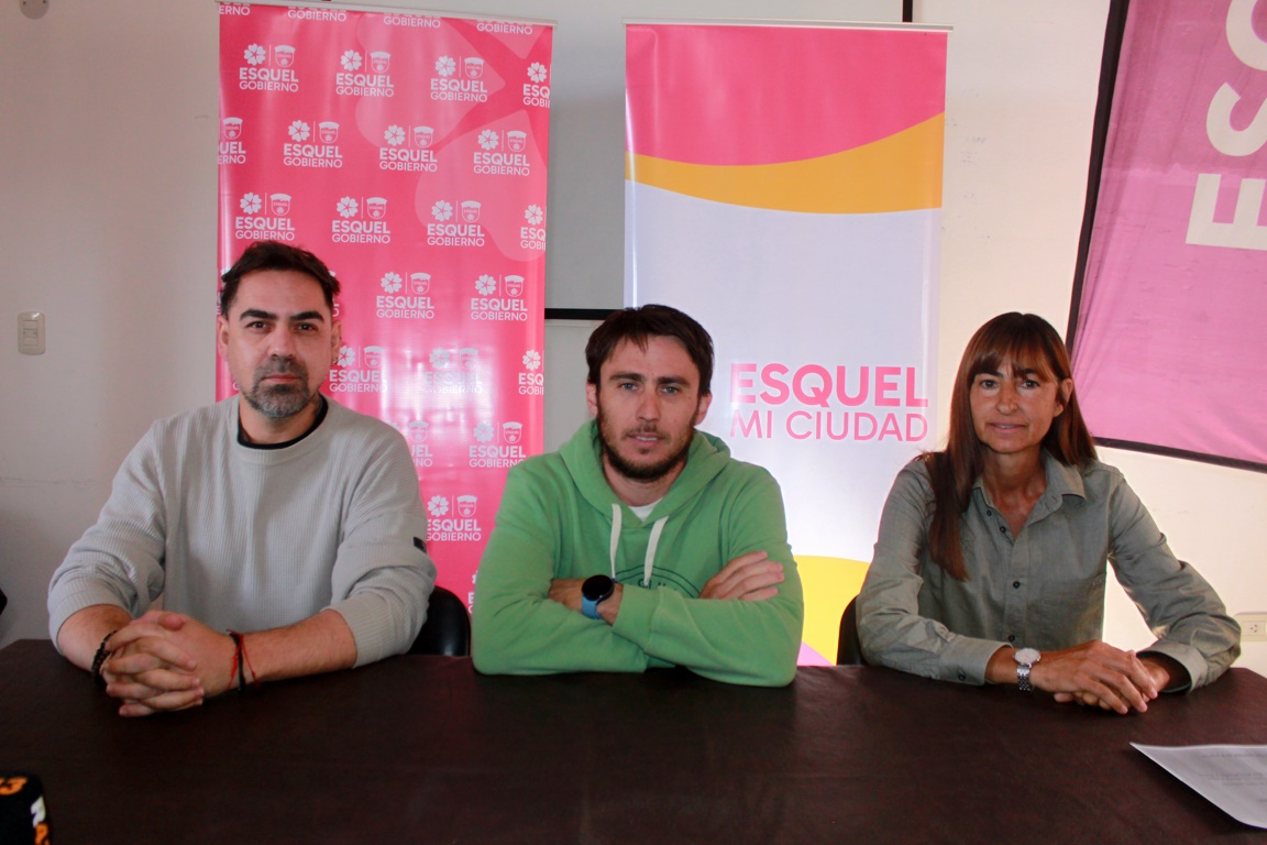 "Anuncio de la Expo Verano 2025 en Esquel del 24 al 28 de febrero"